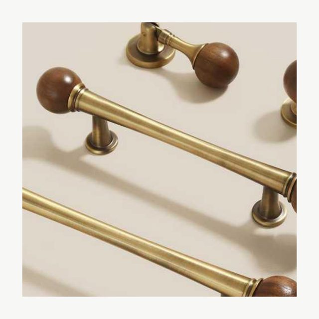 Long Bar Pull - Zinc Alloy Pulls